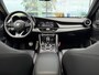 Alfa Romeo Giulia 2.0T Sprint - Automaat - Pano/Schuifdak - Leder - Navi - Afn. Trekhaak -Org.NL
