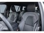 Volvo V60 T6 Plug-in hybrid AWD Plus Dark | | Verwarmbare voorstoelen | Verwarmbaar stuurwiel | Verwarmbare achterbank | Charcoal Sportleder | Zwarte hemel | 19 inch Lichtmetalen velgen | Parkeercamera | Elektrische verstelbare voorstoelen met geheugen | Premium audio by Harman Kardon |
