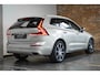 Volvo XC60 T8 Twin Engine AWD Inscription | 1ste Eigenaar | Dealeronderhouden | Luchtvering | BLIS | Adaptive Cruise Control | 360° Parkeerkcamera | Stoelverwarming | Parkeersensoren voor + achter | Electrische bedienbare voorstoelen