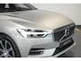 Volvo XC60 T8 Twin Engine AWD Inscription | 1ste Eigenaar | Dealeronderhouden | Luchtvering | BLIS | Adaptive Cruise Control | 360° Parkeerkcamera | Stoelverwarming | Parkeersensoren voor + achter | Electrische bedienbare voorstoelen