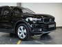 Volvo XC40 T2 Momentum | Blond Lederen Bekleding | Dealeronderhouden | High Performance Audio | Volvo on Call | Privacy Glass | Stoelverwarming |