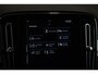 Volvo XC40 T2 Momentum | Blond Lederen Bekleding | Dealeronderhouden | High Performance Audio | Volvo on Call | Privacy Glass | Stoelverwarming |
