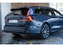 Volvo V60 2.0 T6 Plug-in hybrid AWD Plus Dark | Adaptive Cruise Control | 360° Parkeercamera | Stoelverwarming | Stuurwielverwarming | Harman Kardon Premium Audio | Electrische wegklapbare trekhaak | Google infotainment | Longe Range
