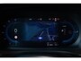 Volvo V60 T6 Automaat Plug-in hybrid AWD Ultra Dark | Harman Kardon Premium Audio | Lederen bekleding | Parkeercamera | Google Infotainment | Stoelverwarming | Stuurwielverwarming | Semi-Elektrische inklapbare trekhaak