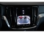 Volvo V60 T6 Automaat Plug-in hybrid AWD Ultra Dark | Harman Kardon Premium Audio | Lederen bekleding | Parkeercamera | Google Infotainment | Stoelverwarming | Stuurwielverwarming | Semi-Elektrische inklapbare trekhaak