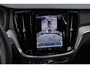 Volvo V60 T6 Plug-in hybrid AWD Plus Dark | Panoramadak | Verwarmbare Voorstoelen (met geheugen) | Stuurwiel en Achterbank | Semi-Elektrische Trekhaak | Verwarmbare Voorruit | Premium Audio by Harman Kardon | 360-Camera