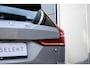 Volvo V60 T6 Plug-in hybrid AWD Plus Dark | Verwarmbare Voorstoelen (met geheugen) | Stuurwiel en Achterbank | Semi-Elektrische Trekhaak | Verwarmbare Voorruit | Premium Audio by Harman Kardon | 360-Camera