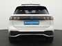 Volkswagen Tiguan 1.5 eHybrid 272 pk DSG R-Line Edition | Panoramadak | Trekhaak | Adaptief onderstel | Achteruitrijcamera | Massage