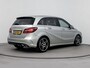 Mercedes-Benz B-klasse 180 Ambition | AMG Pakket | Panoramadak | Vol lederen bekleding | Stoelverwarming | Cruise Control | Keyless |