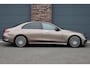 Mercedes-Benz E-klasse 300 e AMG Line | Hyperscreen | Airmatic | Achterasbesturing | Distronic+ | Stoelventilatie | Memory | Burmester | HUD | Digital Light | Surround Camera | Verwarmd Stuurwiel |