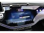 Mercedes-Benz E-klasse 300 e AMG Line | Hyperscreen | Airmatic | Achterasbesturing | Distronic+ | Stoelventilatie | Memory | Burmester | HUD | Digital Light | Surround Camera | Verwarmd Stuurwiel |