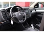 Mitsubishi Outlander 2.0 PHEV Instyle+ | Schuif-/kanteldak | Leder | Trekhaak | Camera | Navigatie | ACC |