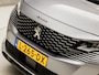 Peugeot 3008 1.2 PureTech Allure Sport (APPLE CARPLAY, GROOT NAVI, 360 CAMERA, STOELVERWARMING, LEDER, SPORTSTOELEN, ADAPTIVE CRUISE, TREKHAAK, ELEK ACHTERKLEP, NIEUWSTAAT)