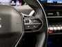 Peugeot 3008 1.2 PureTech Allure Sport (APPLE CARPLAY, GROOT NAVI, 360 CAMERA, STOELVERWARMING, LEDER, SPORTSTOELEN, ADAPTIVE CRUISE, TREKHAAK, ELEK ACHTERKLEP, NIEUWSTAAT)