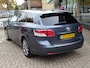 Toyota Avensis 1.8 VVTI Executive Business Automaat Panoramadak