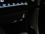 Toyota Yaris 1.5 Hybrid 115 Dynamic - DIRECT UIT VOORRAAD LEVERBAAR - KEYLESS ENTRY & START - STOEL EN STUUR VERWARMING - ADPATIVE CRUISE CONTROL - ACHTERUITRIJ CAMERA - DRAADLOZE TELEFOONLADER