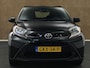 Toyota Aygo X 1.0 VVT-i MT Play - ORIGINEEL NEDERLANDSE AUTO - APPLE CARPLAY/ ANDROID AUTO - ADAPTIVE CRUISE CONTROL - ACHTERUITRIJ CAMERA - AFKOMSTIG VAN DE EERSTE EIGENAAR - DAB RADIO