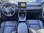 Toyota RAV4 2.5 Plug-in Hybrid AWD BI-TONE PLUS TREKHAAK 1500KG TREKGEW LEER STOELKOELING/VERWARMING PARK-SENSOREN 360-CAMERA 4S-BANDEN JBL-AUDIO HEAD-UP