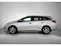 Toyota Auris Touring Sports 1.8 Hybrid Dynamic Automaat | Trekhaak | Camera |Cruise Control | Parkeersensoren