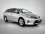 Toyota Auris Touring Sports 1.8 Hybrid Dynamic Automaat | Trekhaak | Camera |Cruise Control | Parkeersensoren