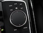 BMW 3-Serie 318i Sport Line | Carplay | Camera | Sportstoelen | Sfeerverlichting | Live Cockpit | Navigatie | Full LED | Half leder | Park Assist | Climate control | DAB | Cruise control | Bluetooth