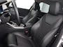 BMW 3-Serie 318i Sport Line | Carplay | Camera | Sportstoelen | Sfeerverlichting | Live Cockpit | Navigatie | Full LED | Half leder | Park Assist | Climate control | DAB | Cruise control | Bluetooth