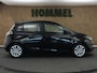 Renault Zoe R135 Intens 52 kWh (ex Accu) - SOH 91,8%! - 3 FASE LADEN - KEYLESS ENRTY & START - STUUR EN STOEL VERWARMING - PARKEERSENSOREN VOOR EN ACHTER - ACHTERUITRIJ CAMERA - CRUISE CONTROL - MULTIMEDIA VOORBEREIDING