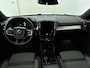 Volvo XC40 B4 Plus Dark | Trekhaak | Reserve wiel | BLIS | Adaptive Cruiscontrol | Verwarmbare voorruit | Elektrische achterklep |