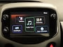 Toyota Aygo 1.0 VVT-i x-play - ORIGINEEL NEDERLANDSE AUTO - HOMMEL ONDERHOUDEN! - APPLE CARPLAY/ANDROID AUTO - ACHTERUITRIJCAMERA - ALL SEASON BANDEN - AIRCO - BLUETOOTH