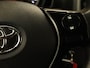 Toyota Aygo 1.0 VVT-i x-play - ORIGINEEL NEDERLANDSE AUTO - HOMMEL ONDERHOUDEN! - APPLE CARPLAY/ANDROID AUTO - ACHTERUITRIJCAMERA - ALL SEASON BANDEN - AIRCO - BLUETOOTH