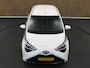 Toyota Aygo 1.0 VVT-i x-play - ORIGINEEL NEDERLANDSE AUTO - HOMMEL ONDERHOUDEN! - APPLE CARPLAY/ANDROID AUTO - ACHTERUITRIJCAMERA - ALL SEASON BANDEN - AIRCO - BLUETOOTH