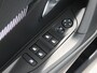 Peugeot 2008 SUV 136PK Hybrid Allure | 1ste eigenaar | AppleCarplay/Android Auto | 17"LMV | 360'Camera | AUTOMAAT | Keyless | Adaptive Cruise Control | Climate Control | FULL LED | Isofix | Privacy Glass |