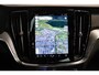 Volvo V60 T6 Plug-in hybrid AWD Plus Dark | Harman & Kardon Audio | Trekhaak | Nappa Lederen Stoelen | Stoelverwarming V+A | 360 Rondomzicht Parkeercamera |