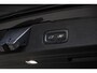 Volvo V60 T6 Plug-in hybrid AWD Plus Dark | Harman & Kardon Audio | Trekhaak | Nappa Lederen Stoelen | Stoelverwarming V+A | 360 Rondomzicht Parkeercamera |