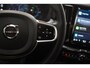 Volvo XC60 T6 Plug-in hybrid AWD Ultra Dark | Panoramadak | Harman & Kardon Audio | Stoelverwarming V+A | 360 Rondomzicht Parkeercamera | Trekhaak | Leder Interieur |