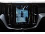 Volvo XC60 T6 Plug-in hybrid AWD Ultra Dark | Panoramadak | Harman & Kardon Audio | Stoelverwarming V+A | 360 Rondomzicht Parkeercamera | Trekhaak | Leder Interieur |