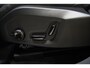 Volvo XC60 T6 Plug-in hybrid AWD Ultra Dark | Panoramadak | Harman & Kardon Audio | Stoelverwarming V+A | 360 Rondomzicht Parkeercamera | Trekhaak | Leder Interieur |