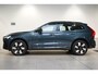 Volvo XC60 T6 Plug-in hybrid AWD Ultra Dark | Panoramadak | Harman & Kardon Audio | Stoelverwarming V+A | 360 Rondomzicht Parkeercamera | Trekhaak | Leder Interieur |