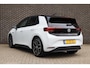 Volkswagen ID.3 204pk First 58 kWh | SoH 94% | Navigatie | Steunhaak | 20" Velgen