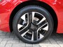 Peugeot 208 1.2 100 pk Automaat Hybrid Allure | Navigatie | All-seasons | Parkeersensoren voor & achter