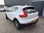 Volvo XC40 2.0 T4 Inscription | Trekhaak | Memory stoel | Schuif/kantel Panoramadak | Camera | Leder | Apple carplay/android auto | Harman/Kardon |