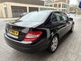Mercedes-Benz C-klasse 180 K IN NIEUW STAAT.