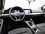 Volkswagen Golf Variant 1.0 TSI Life Business 110 PK | Achteruitrijcamera | Elektrisch verstelbare voorstoel met memory en massage | Navigatie | App Connect | Stoelverwarming | Adaptive Cruise Control