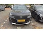 Peugeot e-2008 EV GT 50 kWh | LEDER | STOELVERWARMING | DEALER OH! | NAVI | CLIMA | CRUISE | CAMERA | PARK SEN V+A | PRACHTIGE STAAT!