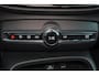 Volvo XC40 T2 Business Pro - IntelliSafe Assist & Surround - Parkeercamera achter - Parkeersensoren voor & achter - Apple Carplay & Android Auto - Elektr. inklapbare trekhaak - 19' LMV