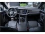 Volkswagen Touareg 3.0 TSi eHybrid 4MOTION R - Panorama | Stoelkoeling & Massage | Luchtvering