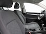 Volkswagen Golf 1.0 TSI Life 110 PK | Airco | Apple Carplay | Adaptive Cruise Control | Lane Assist | Parkeersensoren |