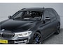 BMW 5-Serie Touring 530i High Ex M-Sport Pano HUD Camera Memory Seats