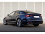 Audi A5 Sportback 40 TFSI 204pk s-tronic quattro Advanced | Nieuw 82k | Panoramadak | Trekhaak | Head Up | Standkachel | Tour pakket | Matrix | Elektr. stoelen | Leder-alcantara | 19" LM velgen | Optiek zwart plus | Camera | Stuurverwarming