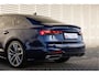 Audi A5 Sportback 40 TFSI 204pk s-tronic quattro Advanced | Nieuw 82k | Panoramadak | Trekhaak | Head Up | Standkachel | Tour pakket | Matrix | Elektr. stoelen | Leder-alcantara | 19" LM velgen | Optiek zwart plus | Camera | Stuurverwarming